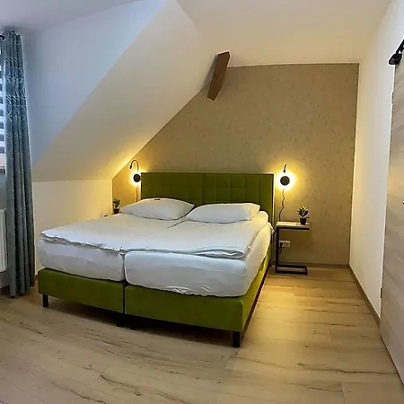Zum Rohrbach * Nienburg (Lower-Saxony)